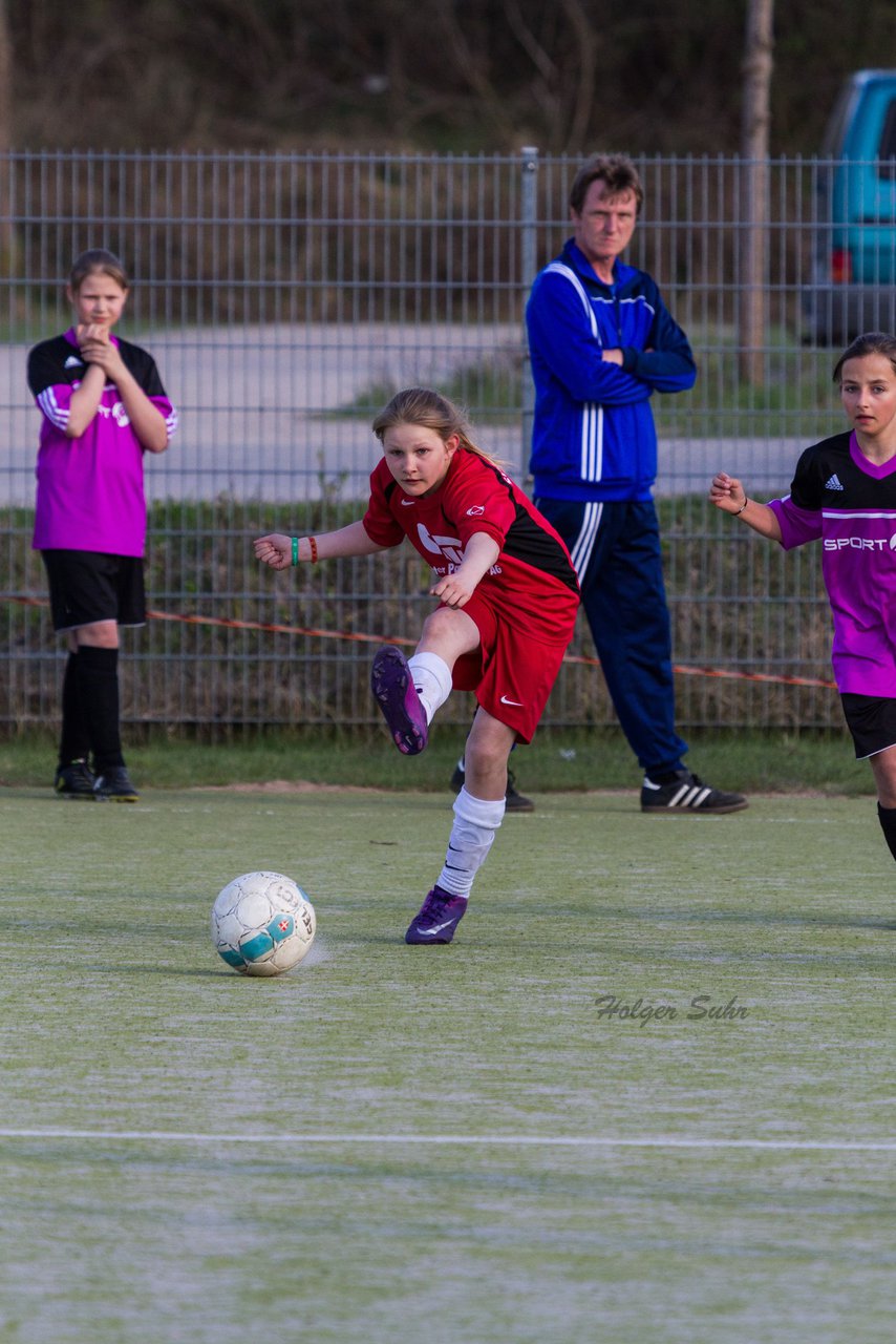 Bild 99 - D-Juniorinnen FSC Kaltenkirchen - SV Wahlstedt : Ergebnis: 3:1